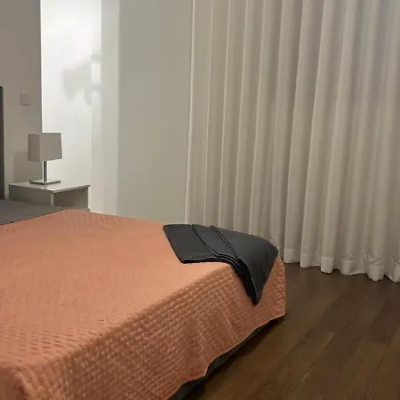 Place 1 Apartment