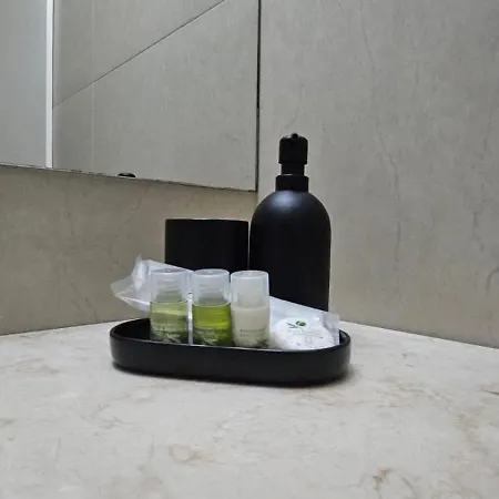Apartament Place 1 *